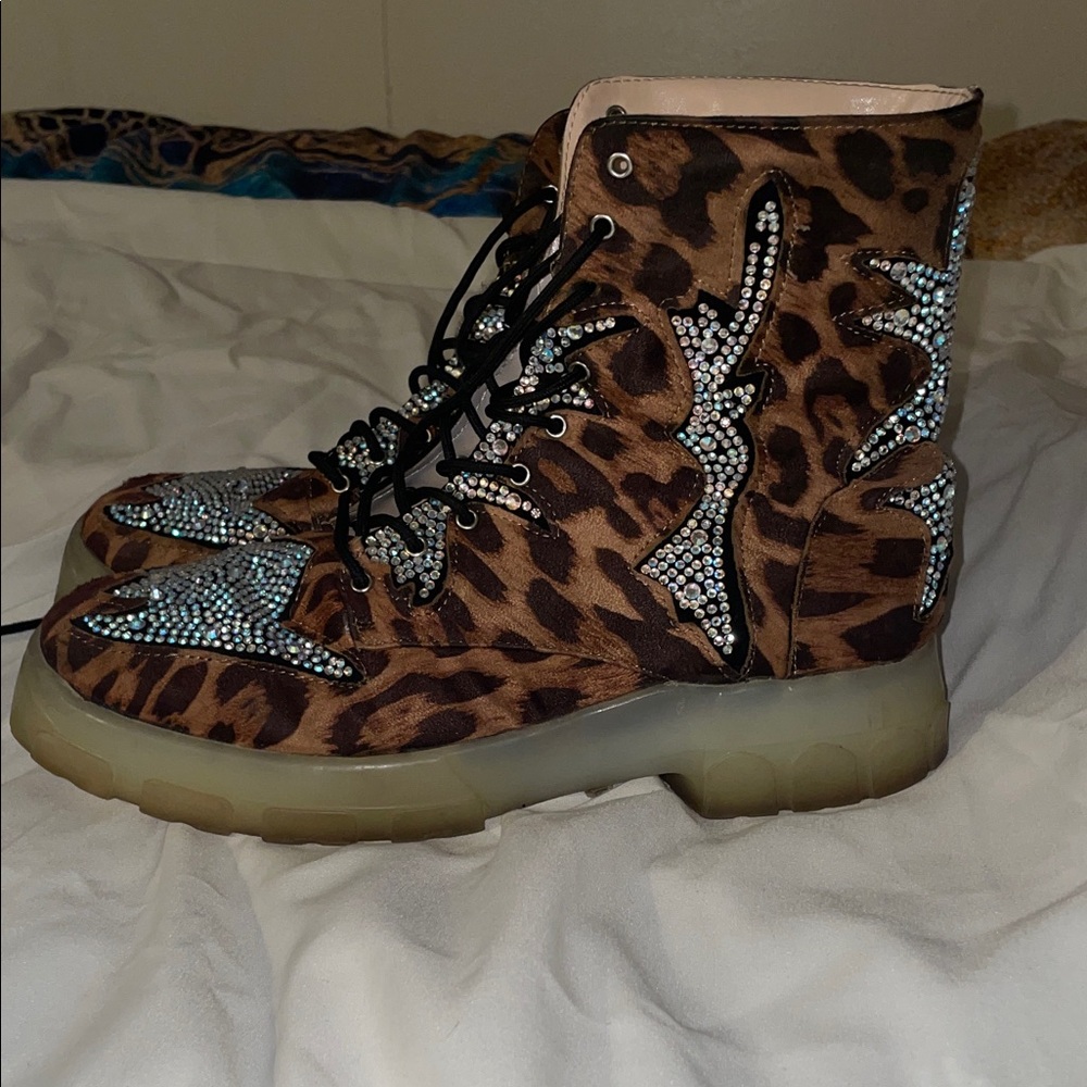 Leopard Print Crystal-Embellished Women's Combat Boots - Picture 3 of 5